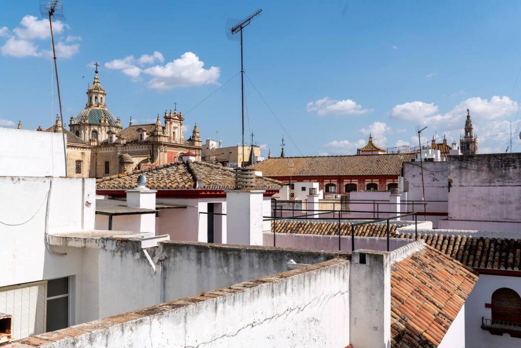 Behouse Sierpes Daire Sevilla Dış mekan fotoğraf